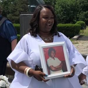 Meet your Posher, Nicci